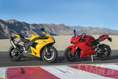 Ducati 1199 Panigale vs. EBR 1190RX – Superbike Comparison Test 