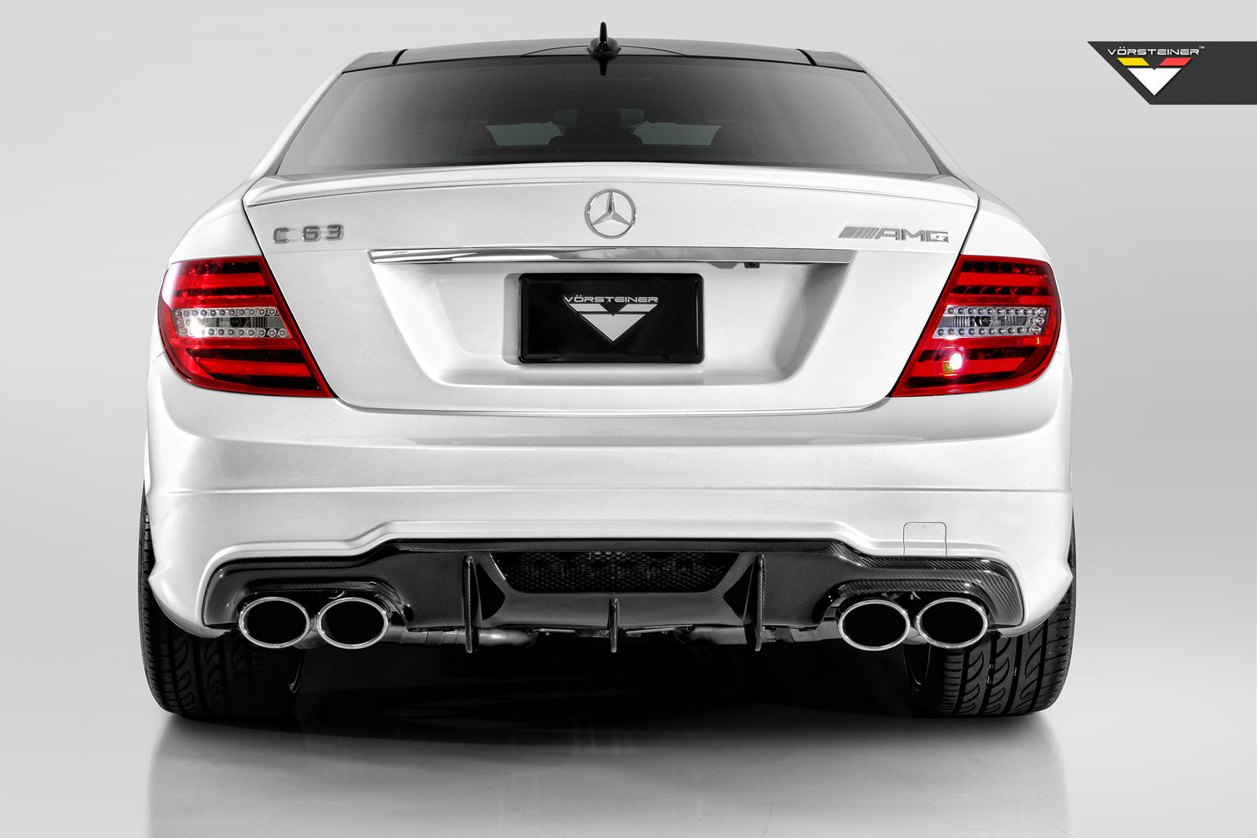 Mercedes c63 AMG 2012 седан