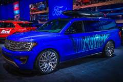 2019 Ford Expedition Limited MAX 4x2 by Good Boy Daisy - Rendering