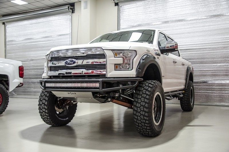 2015 Ford F-150 | M-RDS Front Radius Bumper - Front View