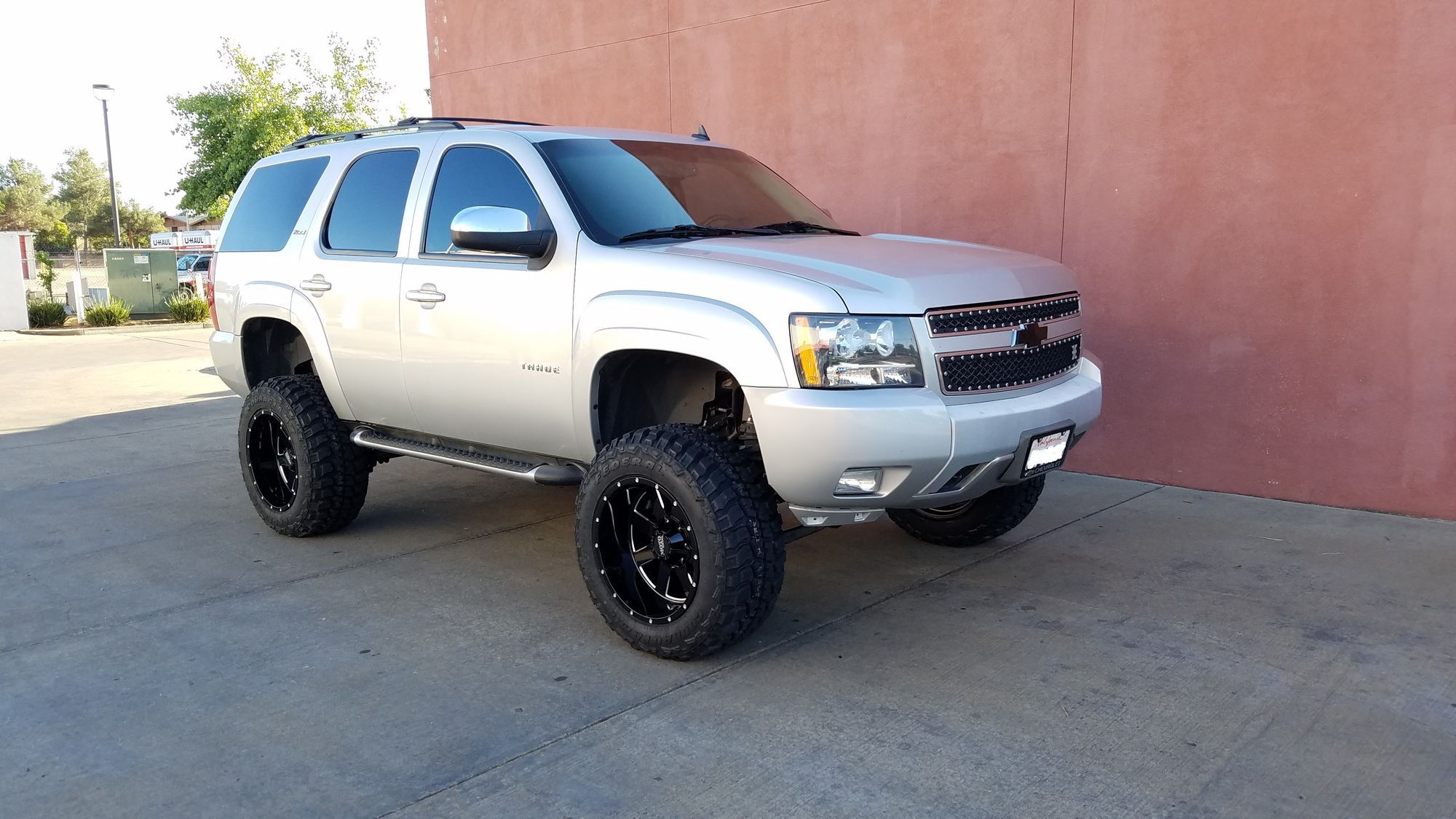 Chevrolet Tahoe 400 Lift