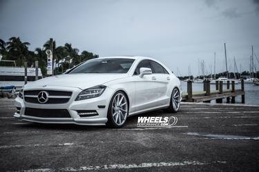 2014 Mercedes-Benz CLS-Class | OUR CLIENT'S MERCEDES CLS550 WITH 20" VOSSEN CVT WHEELS