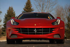 2012 Ferrari FF - Front