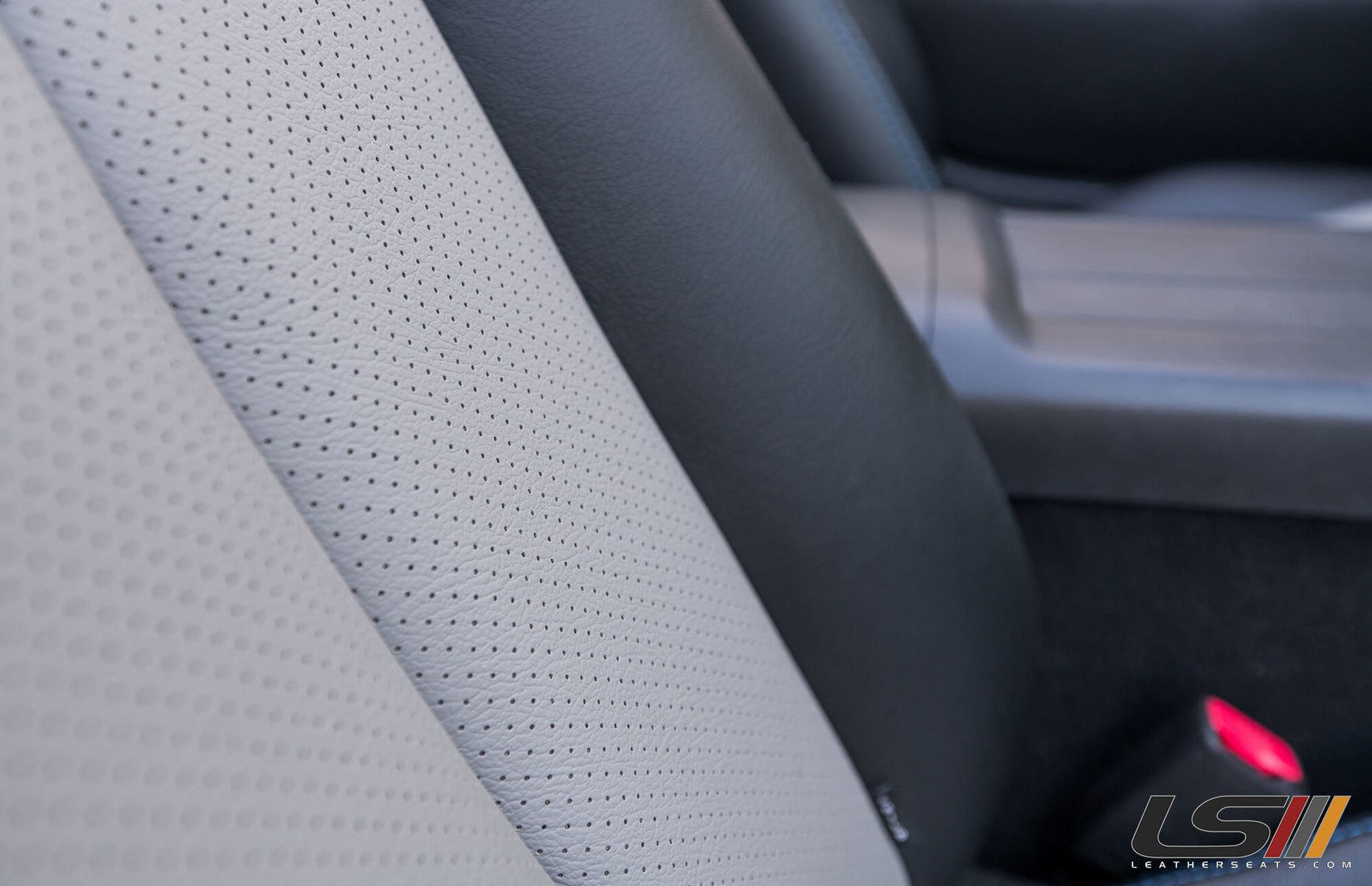 2008 Mazda MX-5 Miata | 2008 Mazda Miata Interior By LeatherSeats.com