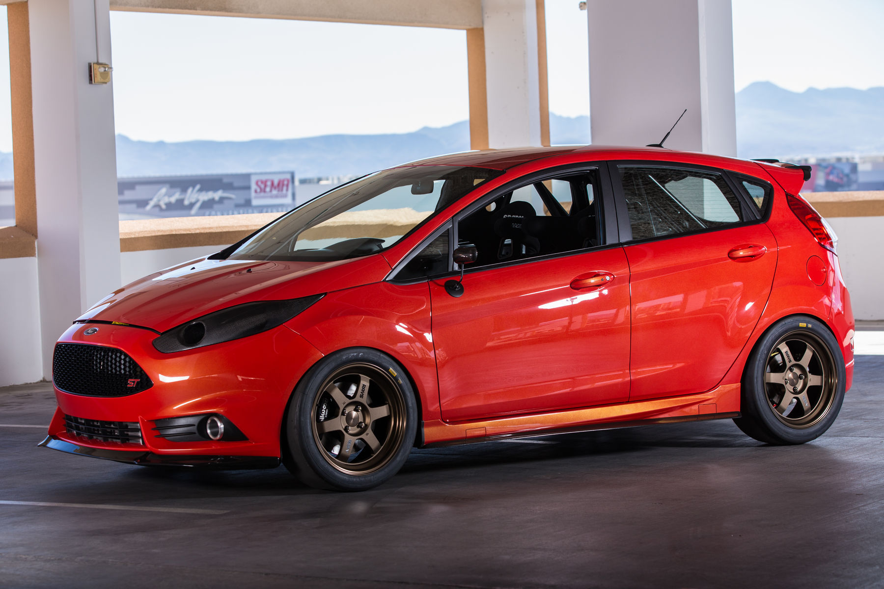 2015 Ford Fiesta ST | 2015 DSPORT Magazine Ford Fiesta ST - Side Profile Shot