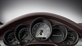 '14 Porsche Panamera Interior
