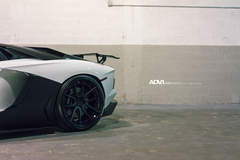 Lamborghini Aventador LP700-4