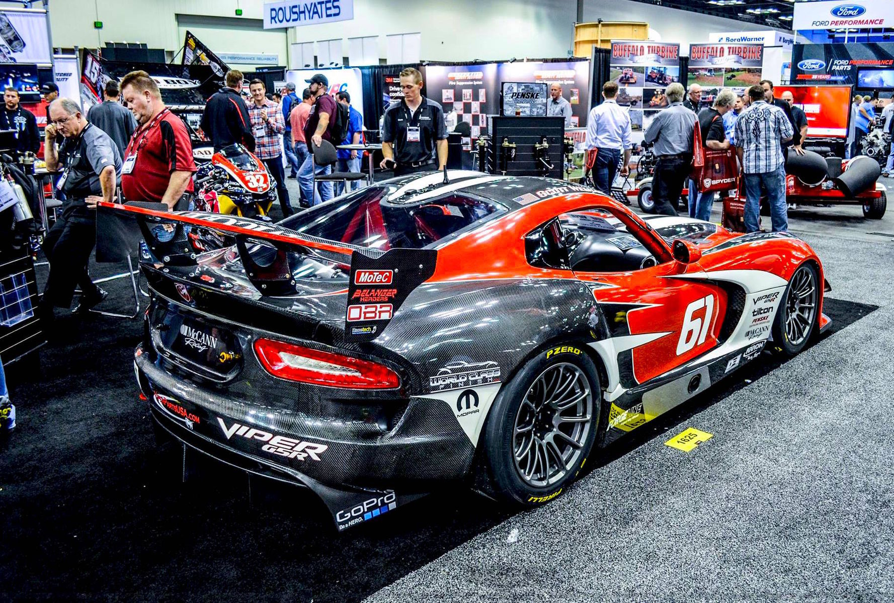 2015 Dodge Viper | McCann Racing's Dodge Viper G5R on Forgeline One Piece Forged Monoblock GTD1-Viper Wheels