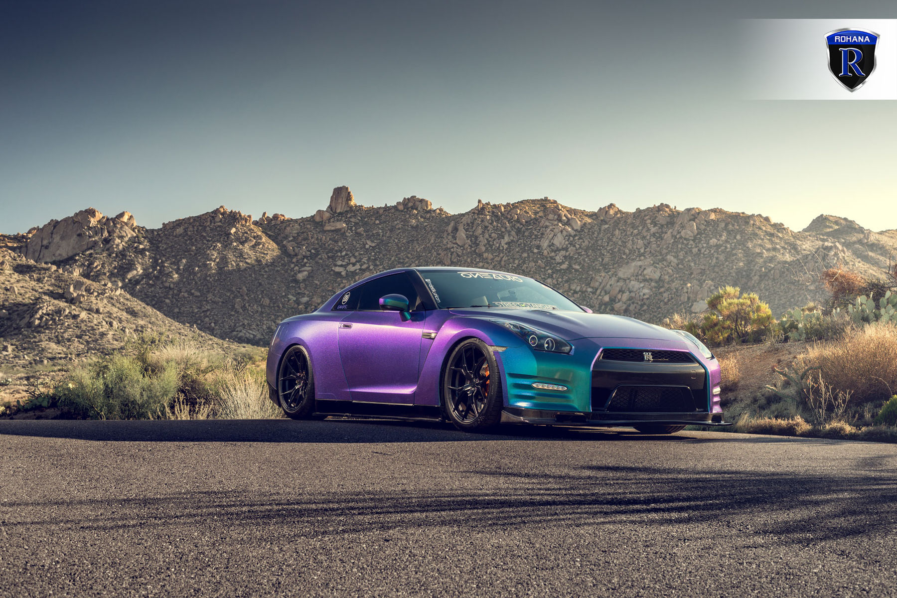 Nissan GTR r35 Purple