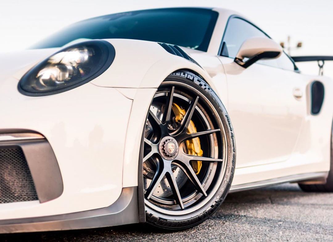 2014 Porsche 911 | Wes’ BBi Autosport 991 Porsche 911 Turbo/GT3 Hybrid on Forgeline Carbon+Forged CF201 Wheels
