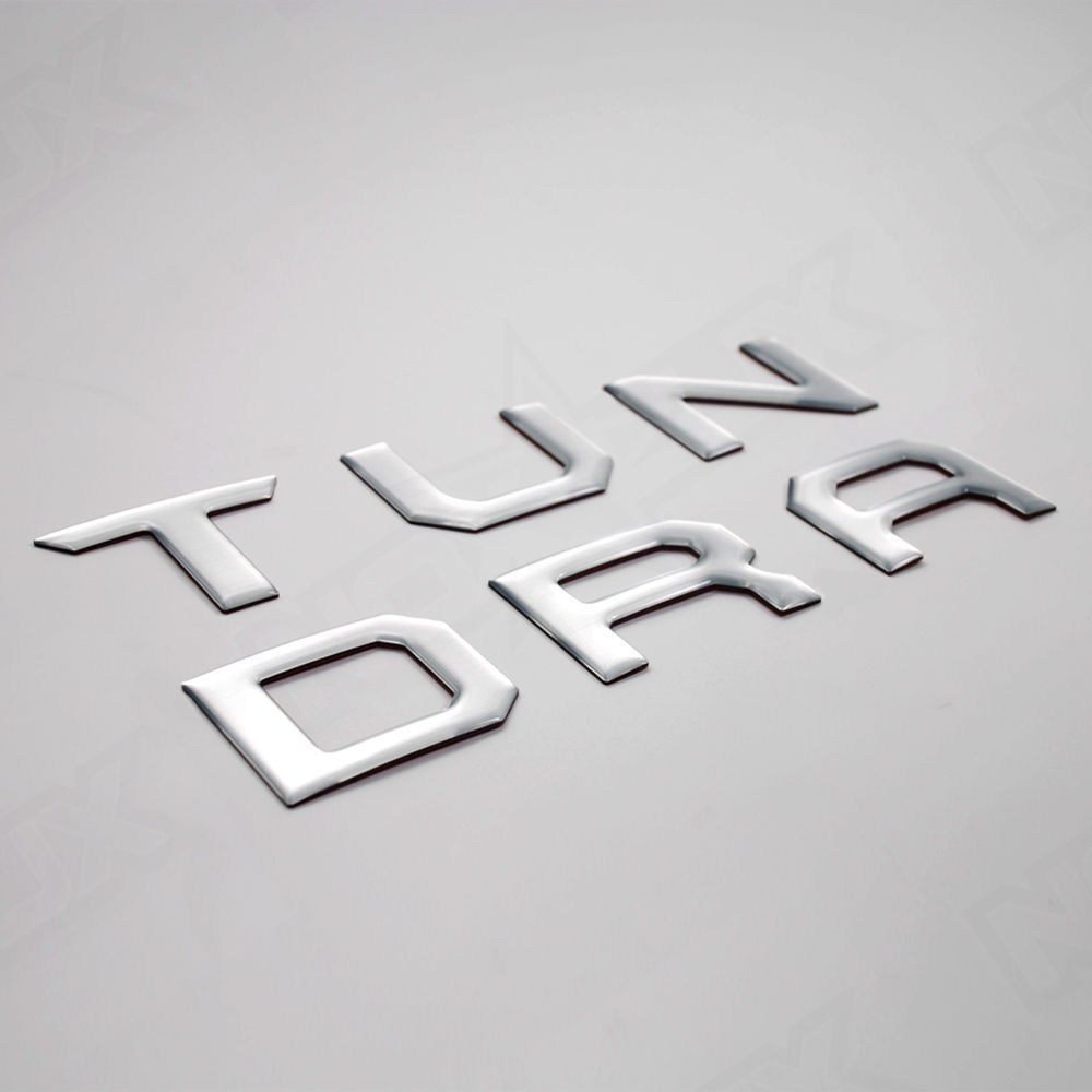 2016 Toyota Tundra | 2014-2016 Toyota Tundra Tailgate Brushed Aluminum Logo Insert