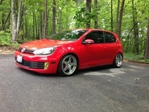 '10 VW GTI on Klutch SL5's