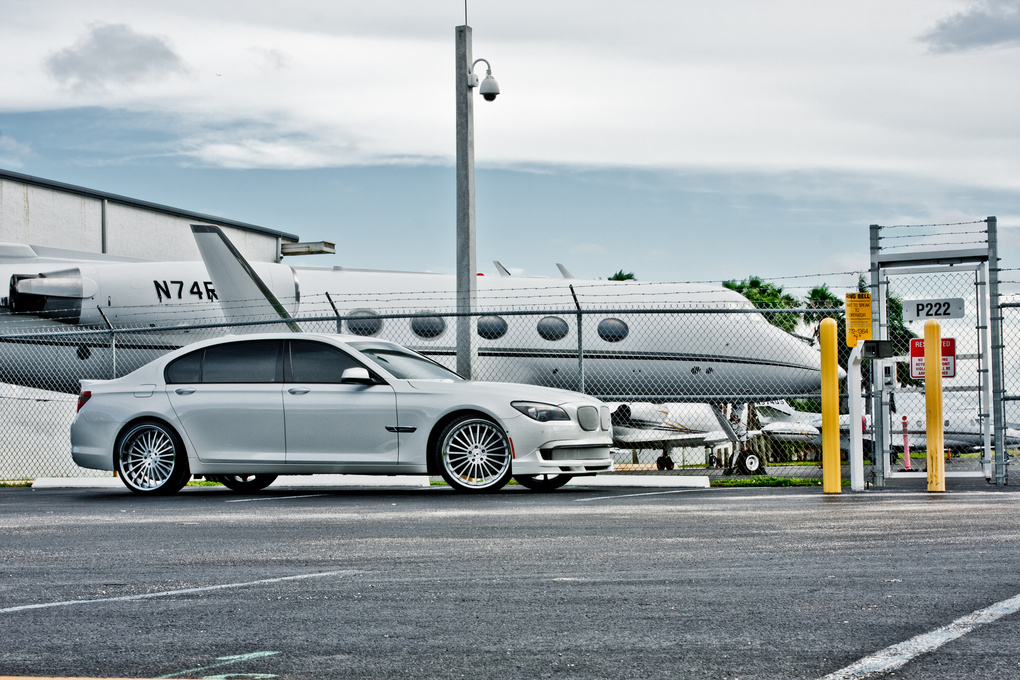 2012 BMW 7 Series | '12 BMW 750Li on XO New York's