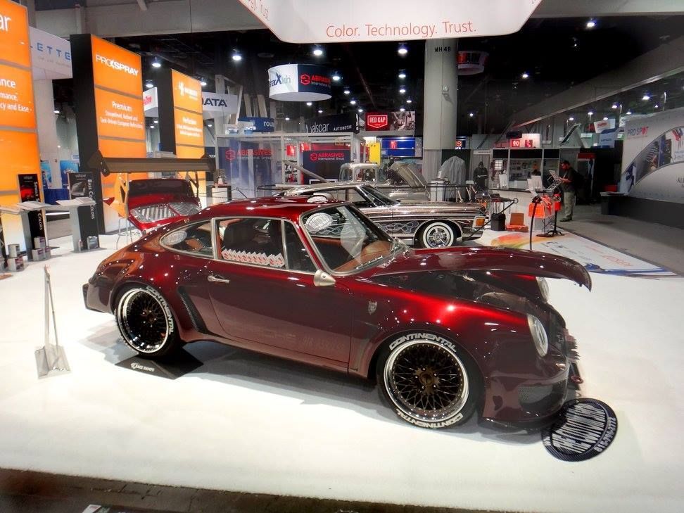 1970 Porsche 911 | The Custom Shop's 1970 Porsche 911 on Forgeline Heritage Series LS3 Wheels
