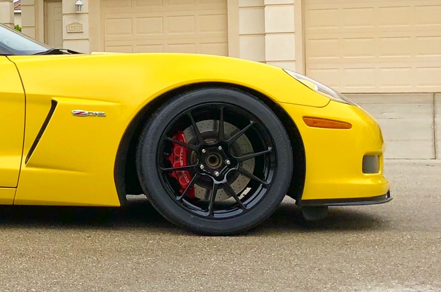 2013 Chevrolet Corvette Z06 | Sharad's C6 Corvette Z06 on Forgeline One Piece Forged Monoblock GS1R Wheels