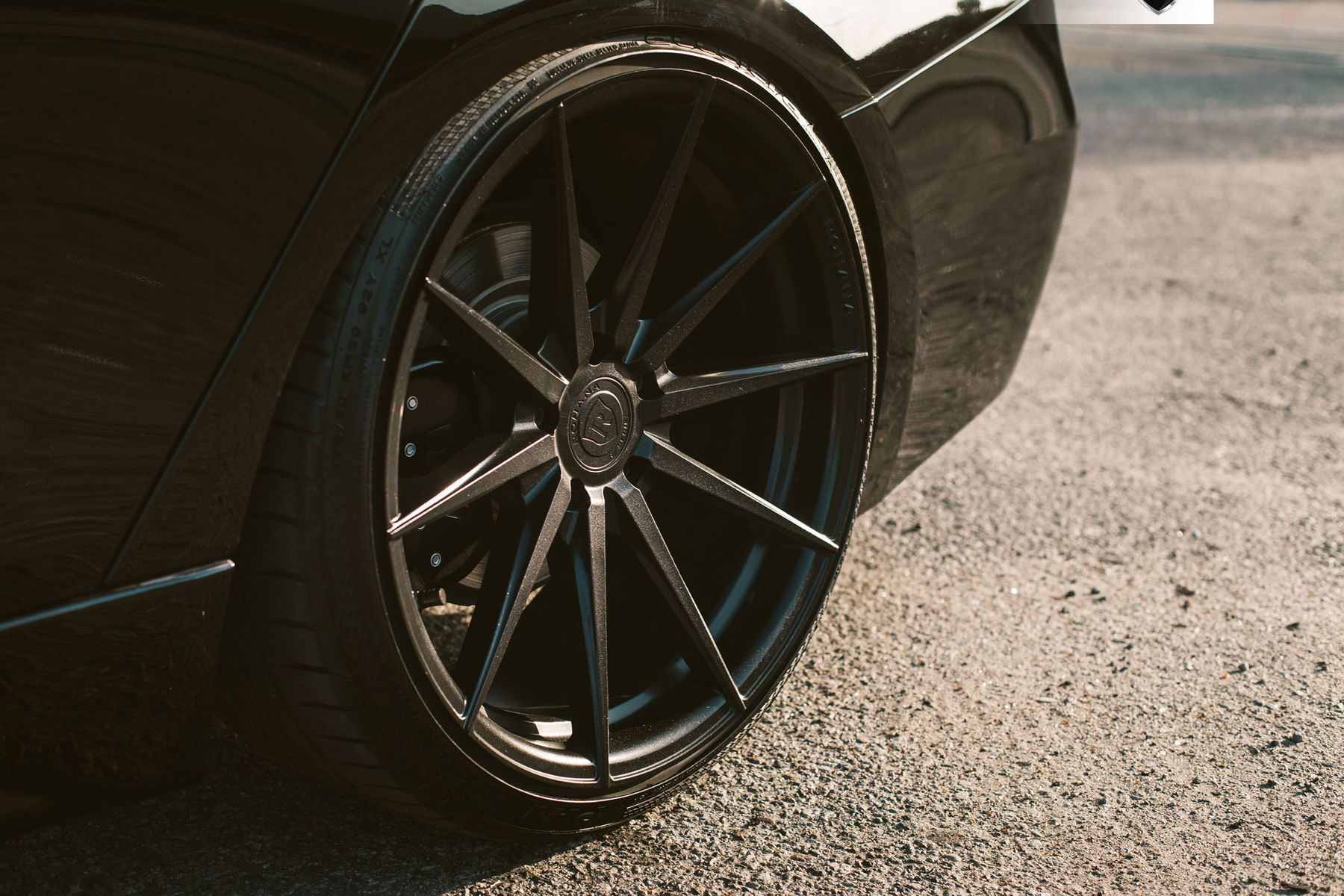 2016 BMW 3 Series | BMW 330i - Rear Spokes