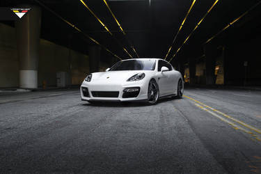 2013 Porsche Panamera | 970 V-PT Edition Panamera