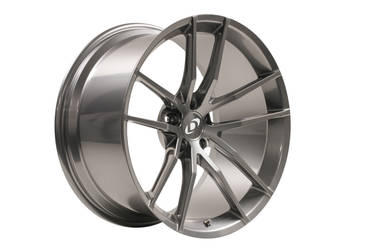 20 in Lightweight Forged Performance Wheel Set – SILVER with Dinan Center Cap