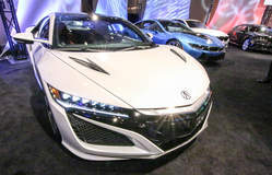 2017 Acura NSX